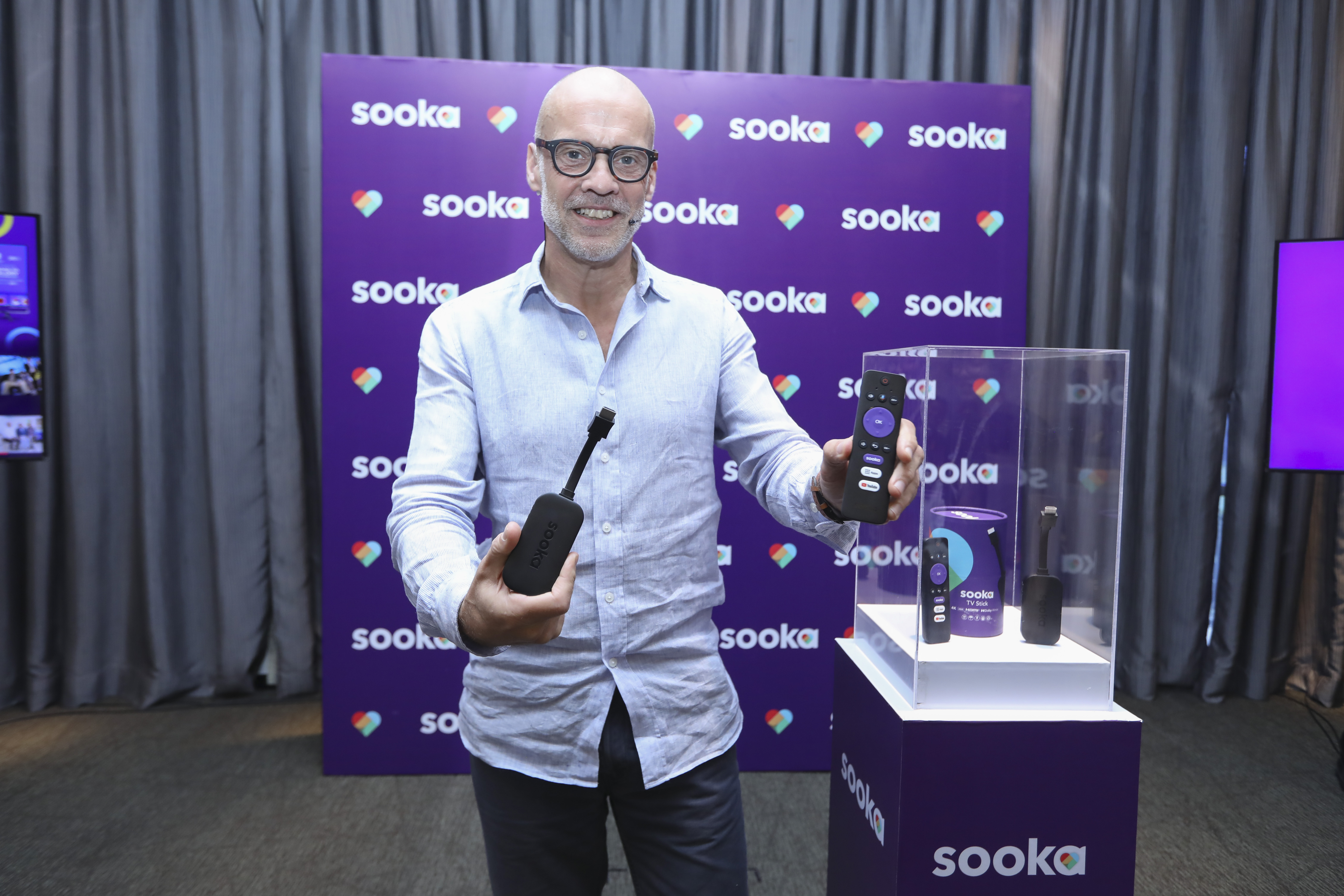 Big Screen, Bigger Thrills! Unlock Your World of Entertainment with the sooka TV Stick
