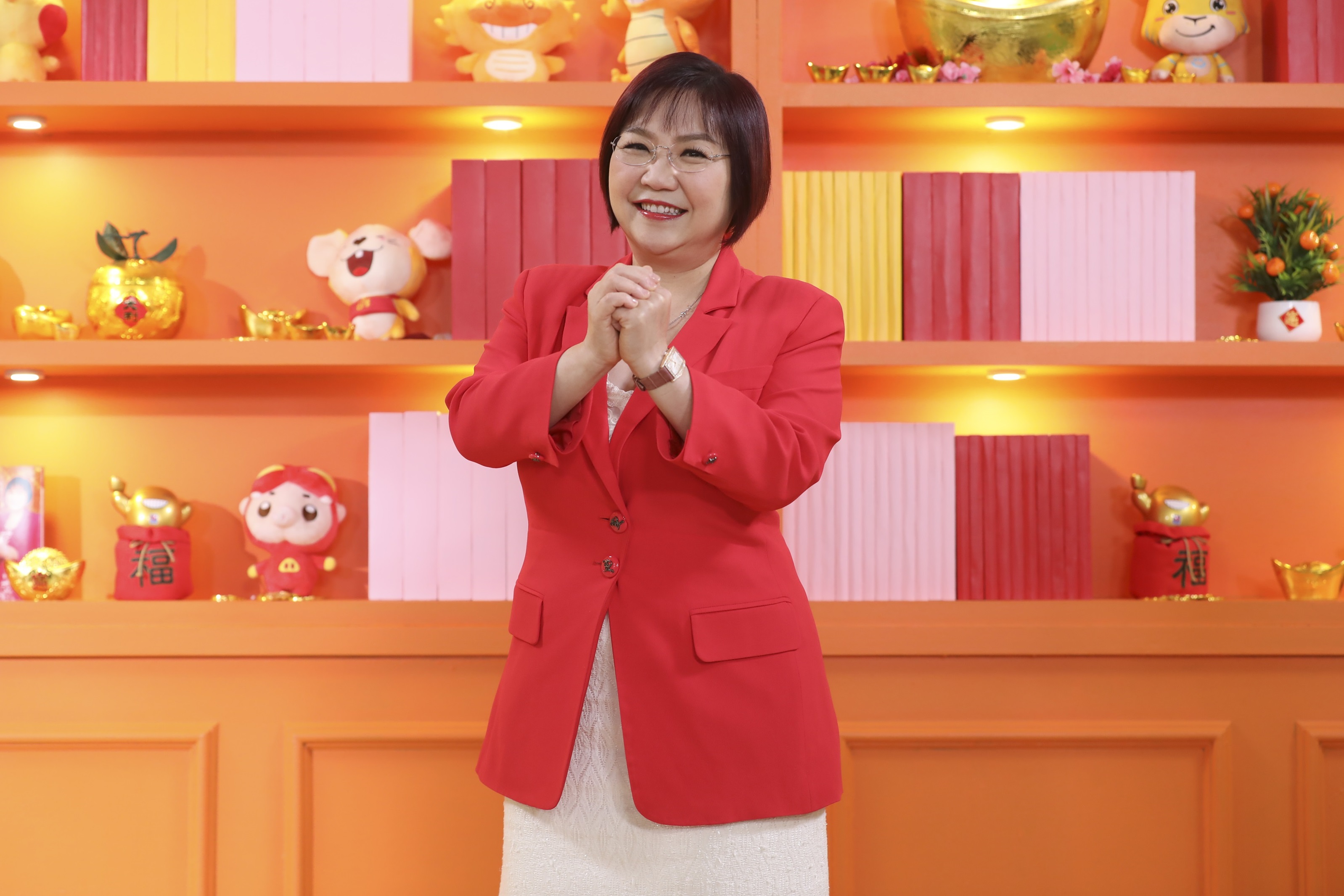 Astro 2025年新春风水玄学节目《请问师傅》 麦玲玲预测2025娱乐圈好事连连