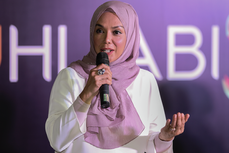 Pencarian Ikon Wanita Moden Masa Kini Menerusi ‘Ratu Hijabista’