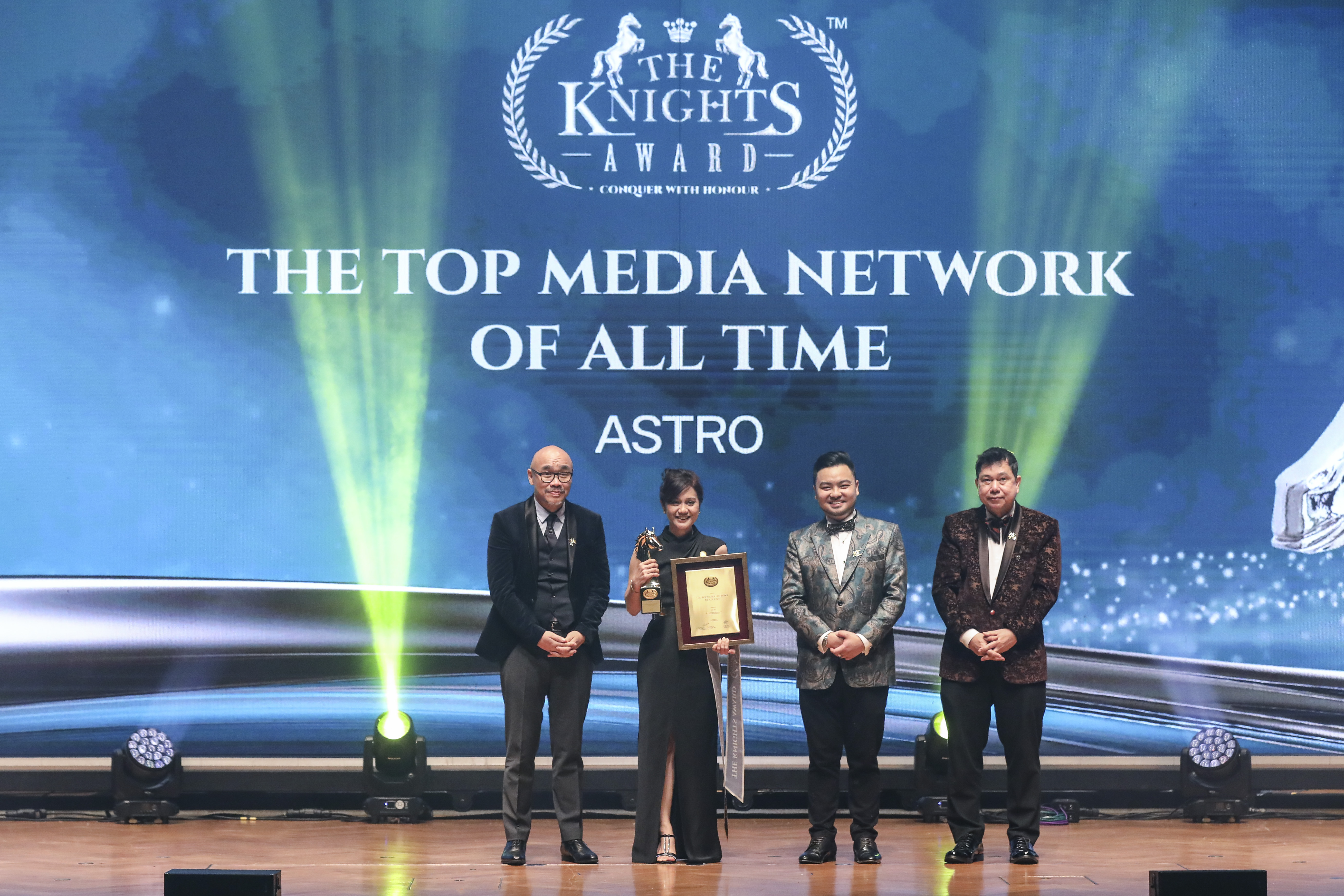 ASTRO WINS ‘TOP MEDIA NETWORK OF ALL TIME’ AT THE KNIGHTS AWARD SEASON 3