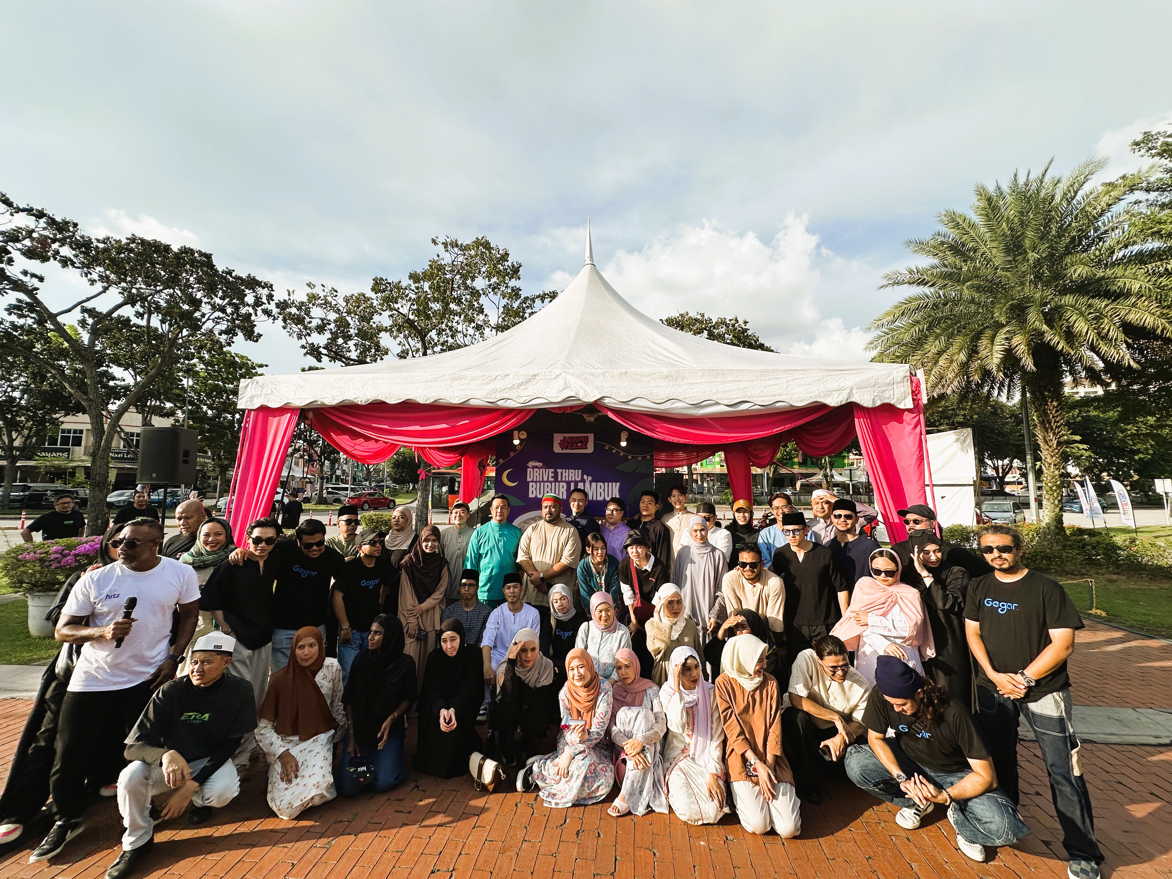 Astro Audio Agih 3,000 Bubur Lambuk Dalam Program KAMI CARE DRIVE THRU BUBUR LAMBUK 2025