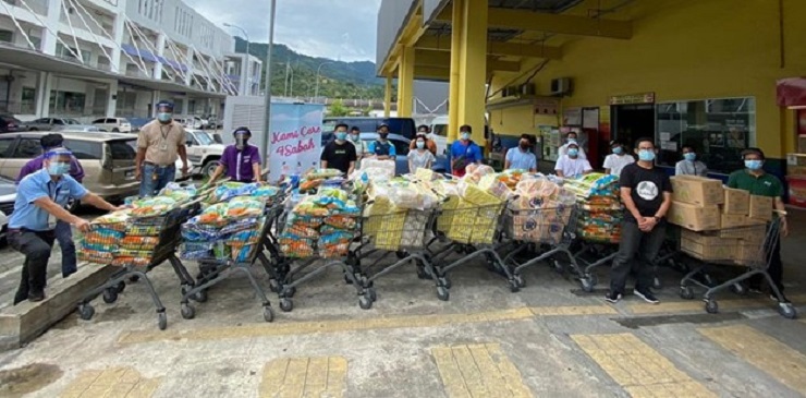 Astro Radio Sabah collects 3.5 tonnes of necessities from first phase of #KamiCare4Sabah