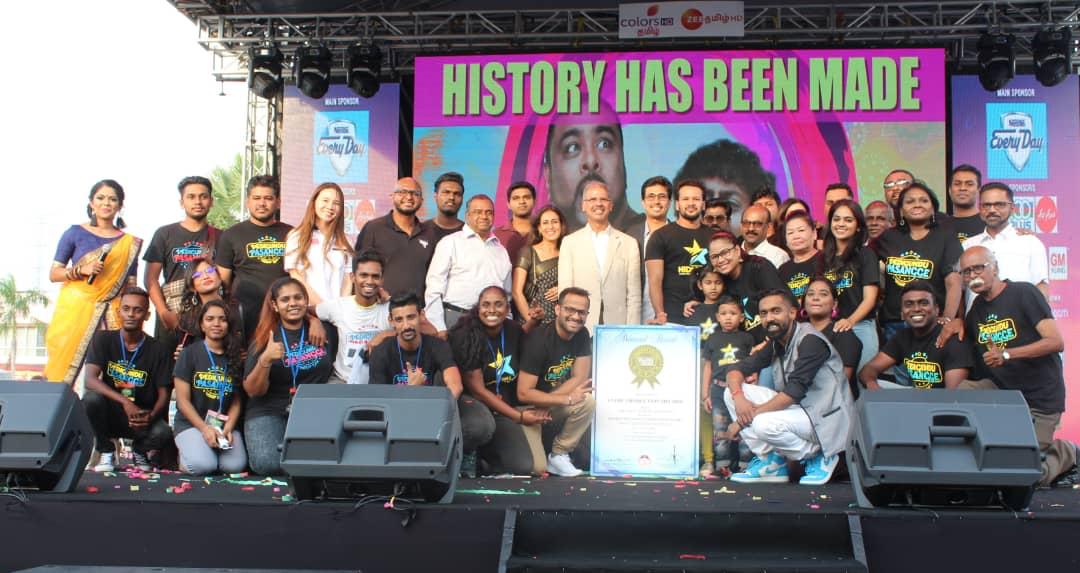Vedigundu Pasangge sets Malaysia Book of Records